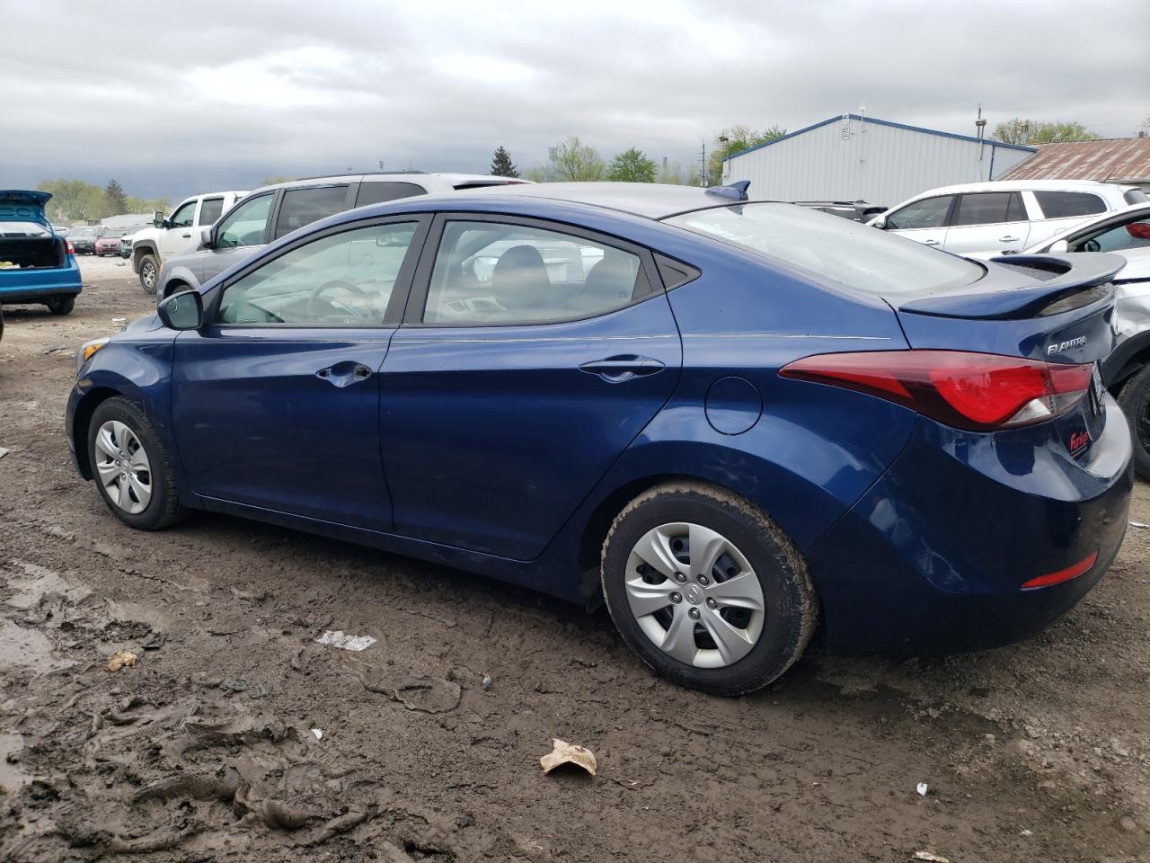 5NPDH4AE3GH740490 2016 Hyundai Elantra Se