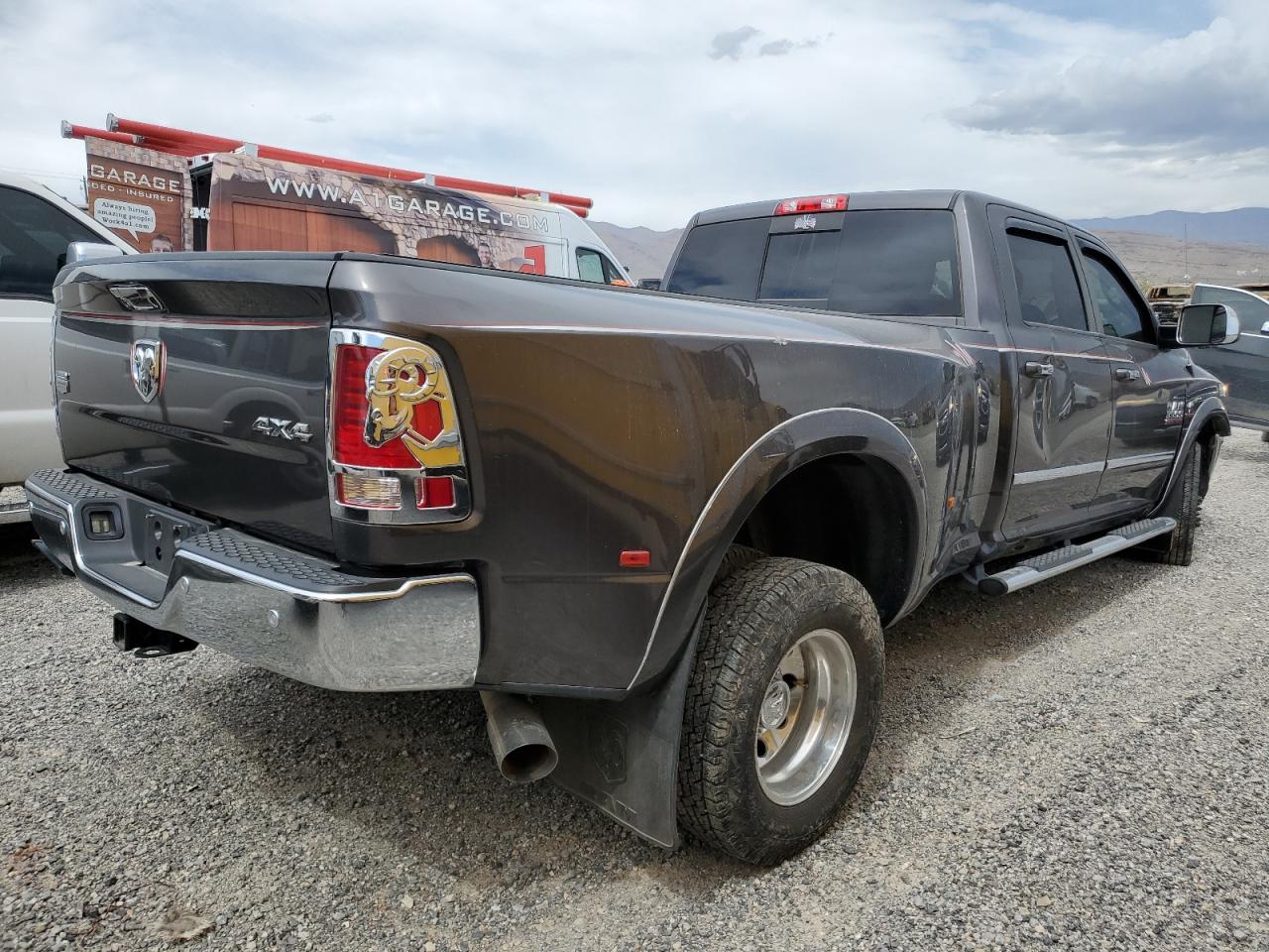3C63RRJL7GG155450 2016 Ram 3500 Laramie
