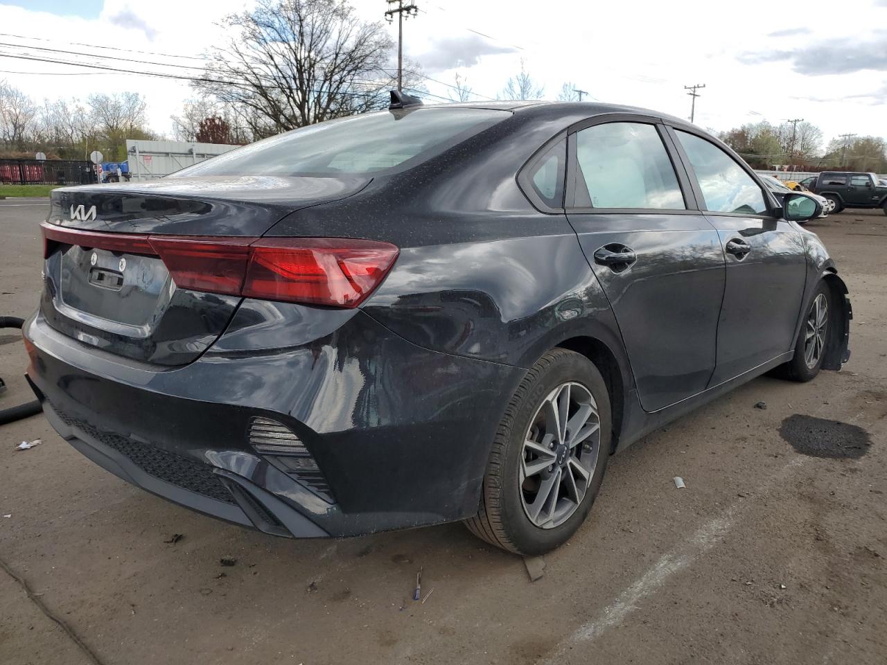 2022 Kia Forte Fe vin: 3KPF24AD6NE462364