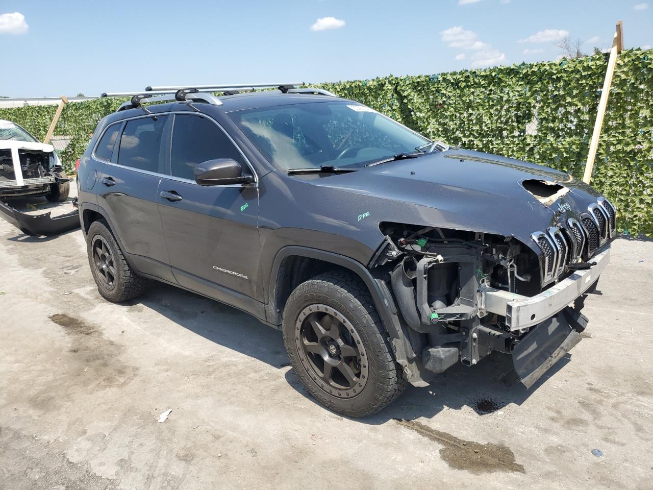 1C4PJMCS6EW316832 2014 Jeep Cherokee Latitude