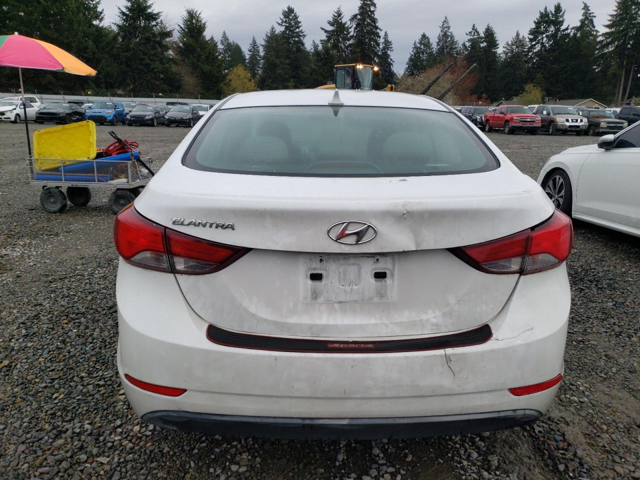 2015 Hyundai Elantra Se vin: 5NPDH4AE3FH573014