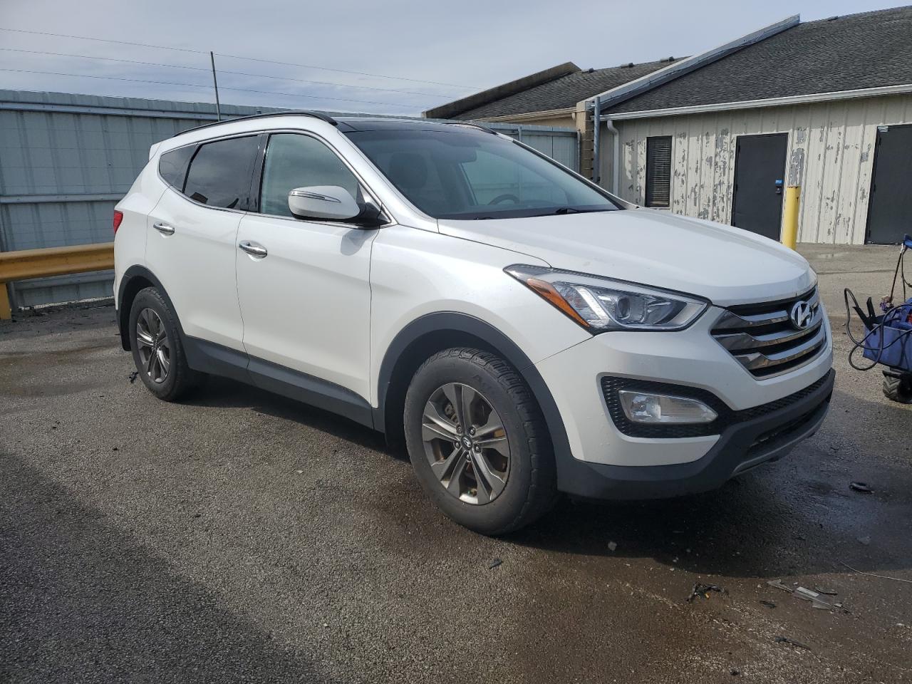 2015 Hyundai Santa Fe Sport vin: 5XYZUDLBXFG258819