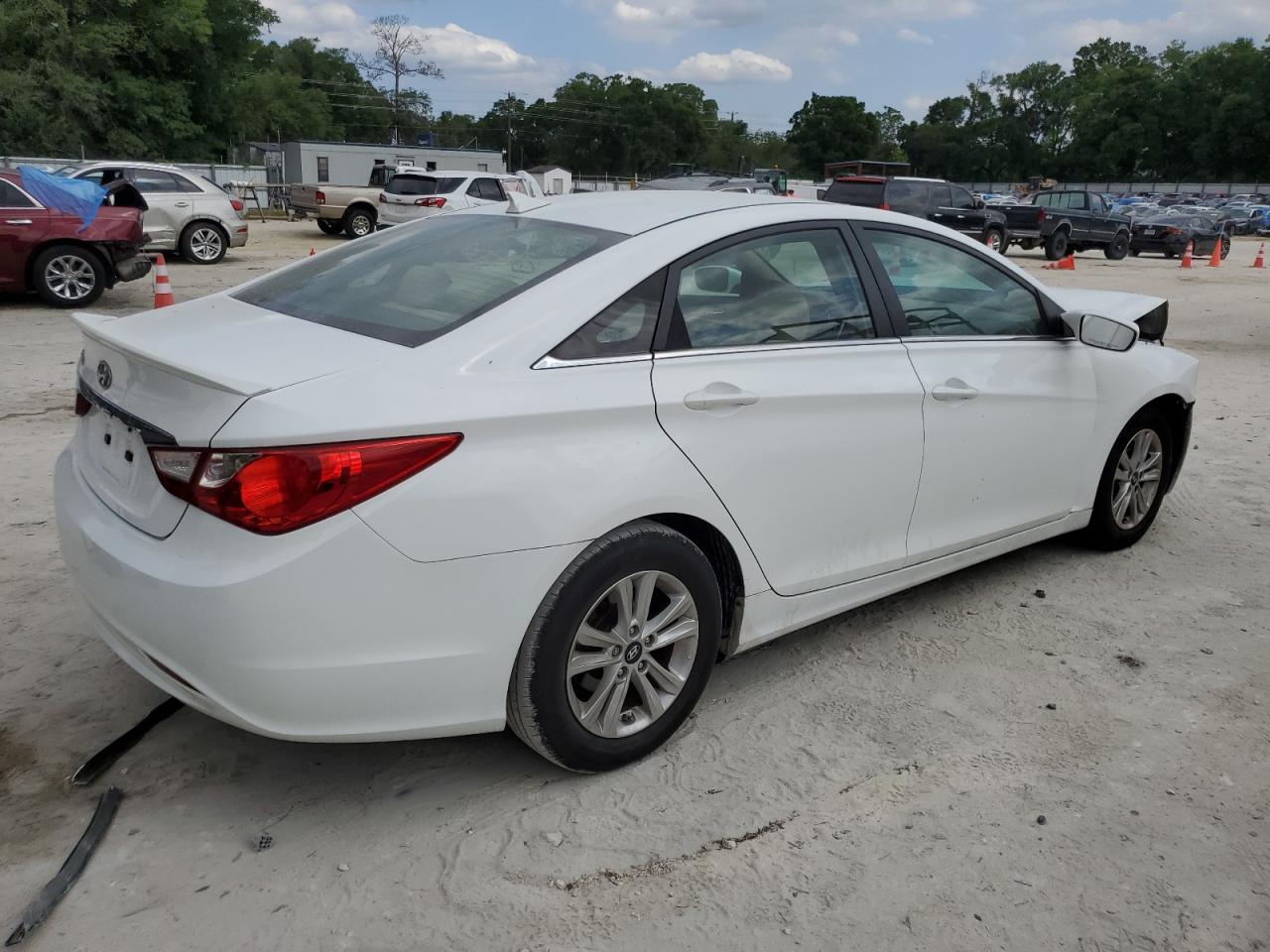 5NPEB4AC5DH687758 2013 Hyundai Sonata Gls