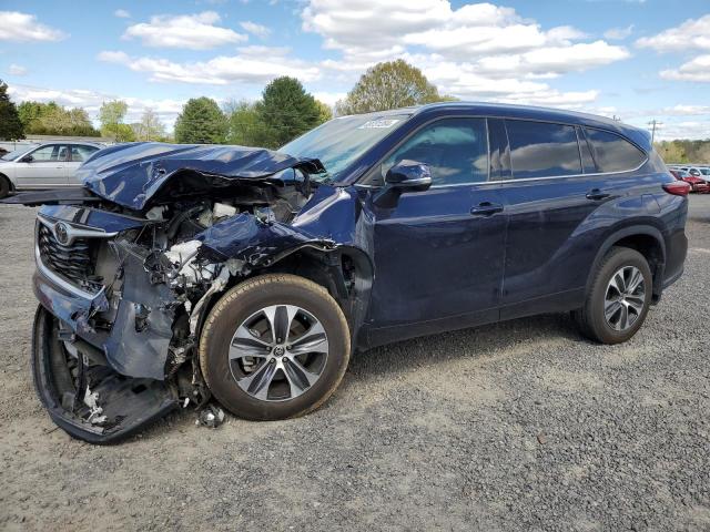 Lot #2508267290 2021 TOYOTA HIGHLANDER salvage car