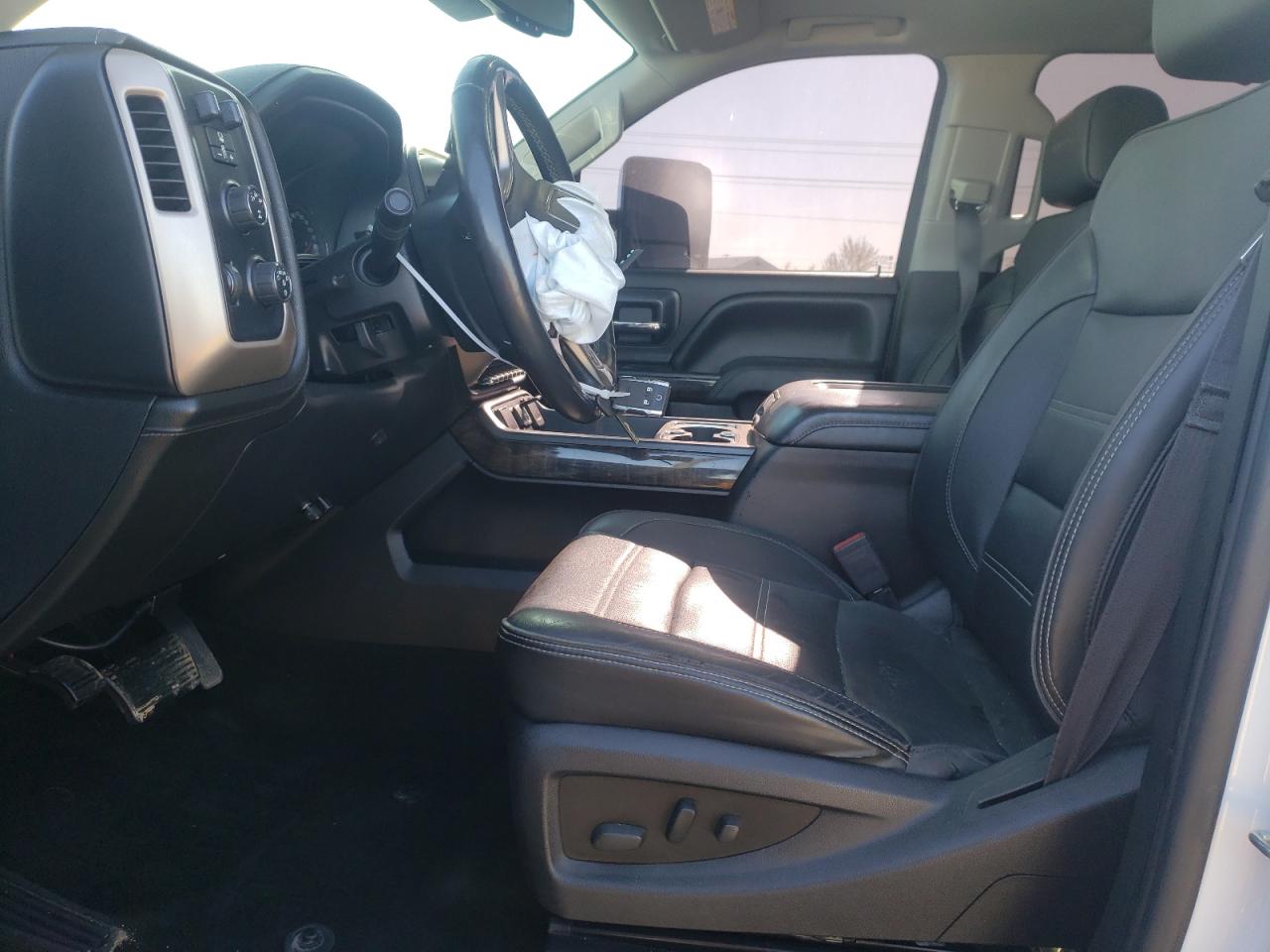 2016 GMC Sierra K2500 Denali vin: 1GT12UE81GF140022