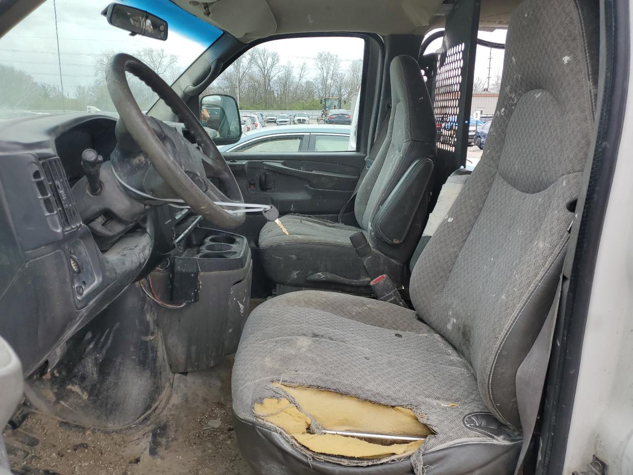 1GCHG39U241157874 2004 Chevrolet Express G3500