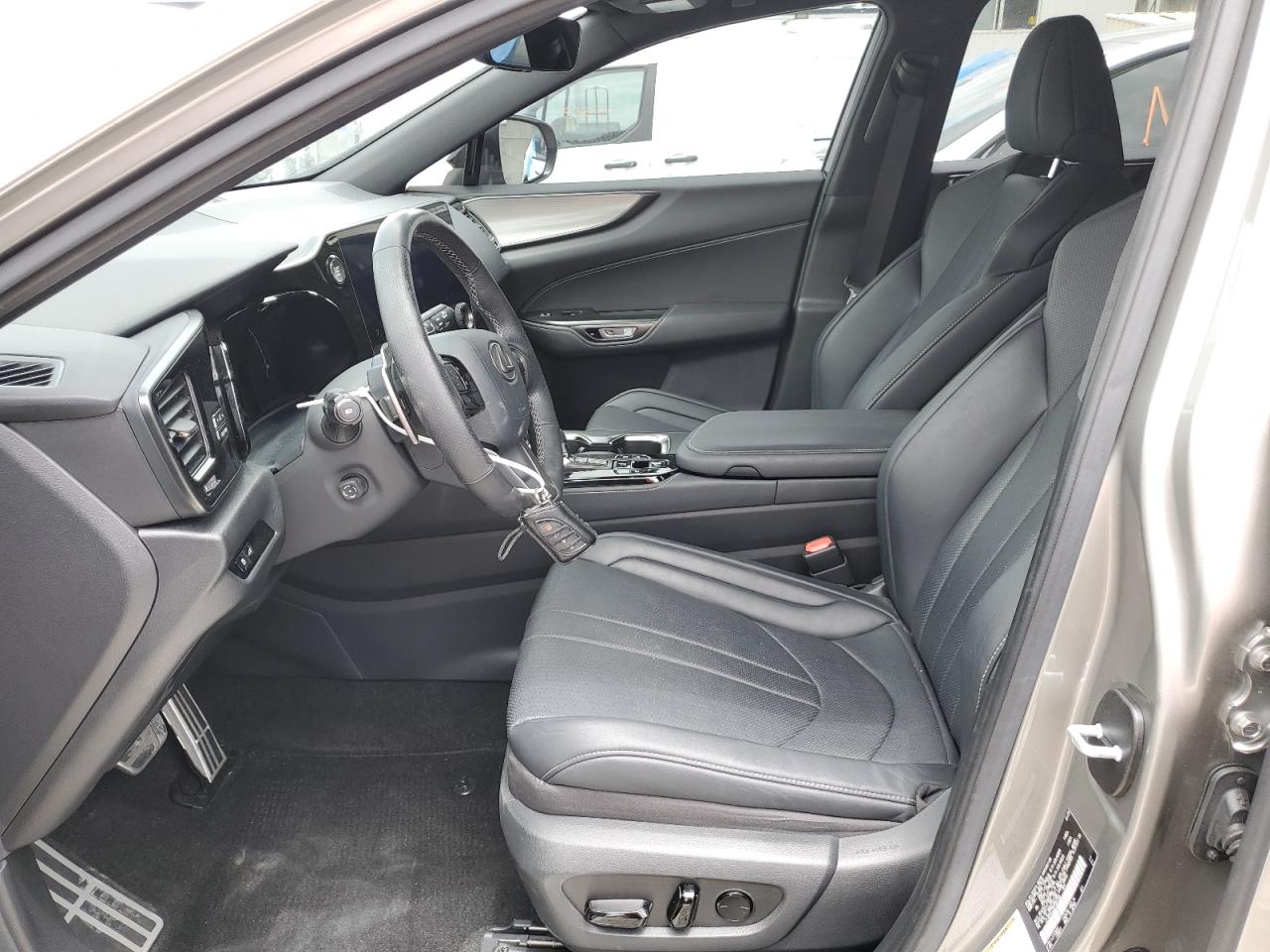 JTJKGCEZ5N2004180 2022 Lexus Nx 350