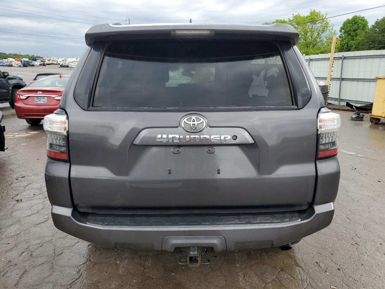 JTEBU5JR3K5711233 2019 Toyota 4Runner Sr5