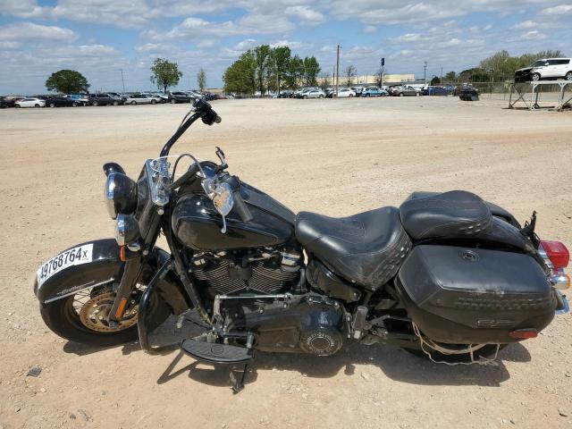 2019 HARLEY-DAVIDSON FLHC 1HD1YAJ13KC010743