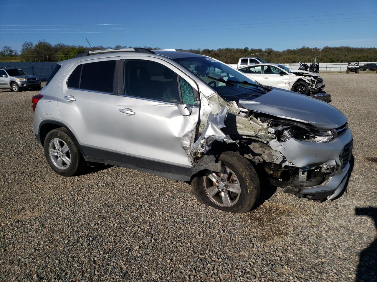 3GNCJPSBXJL268437 2018 Chevrolet Trax 1Lt