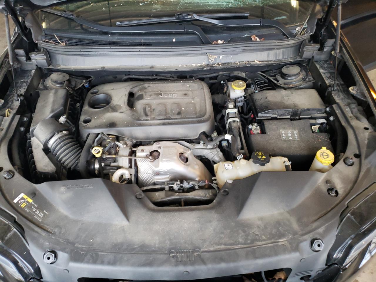 1C4PJMLN1KD192373 2019 Jeep Cherokee Latitude Plus