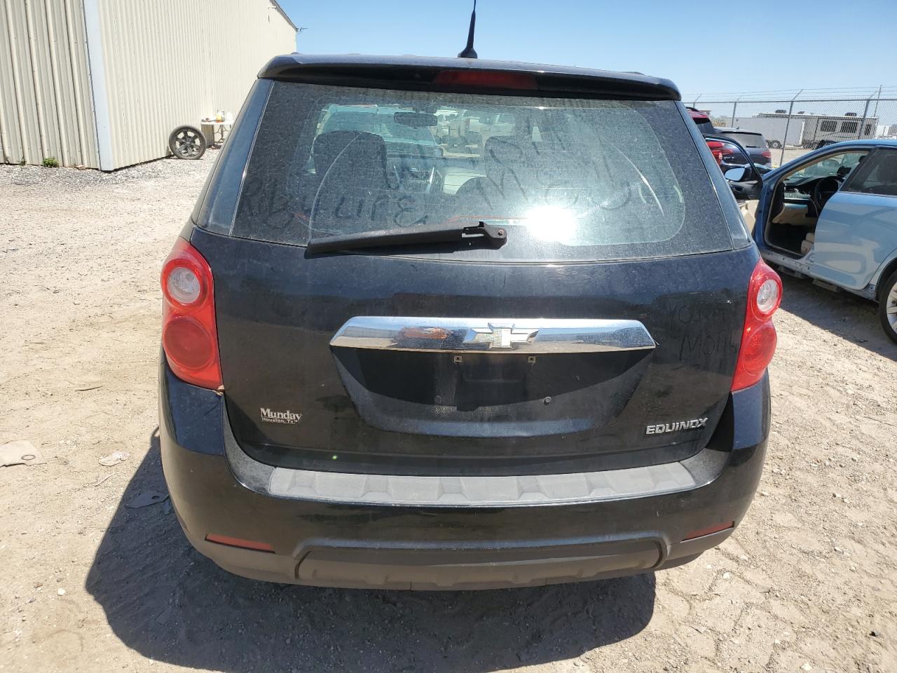 2GNALBEC4B1247451 2011 Chevrolet Equinox Ls