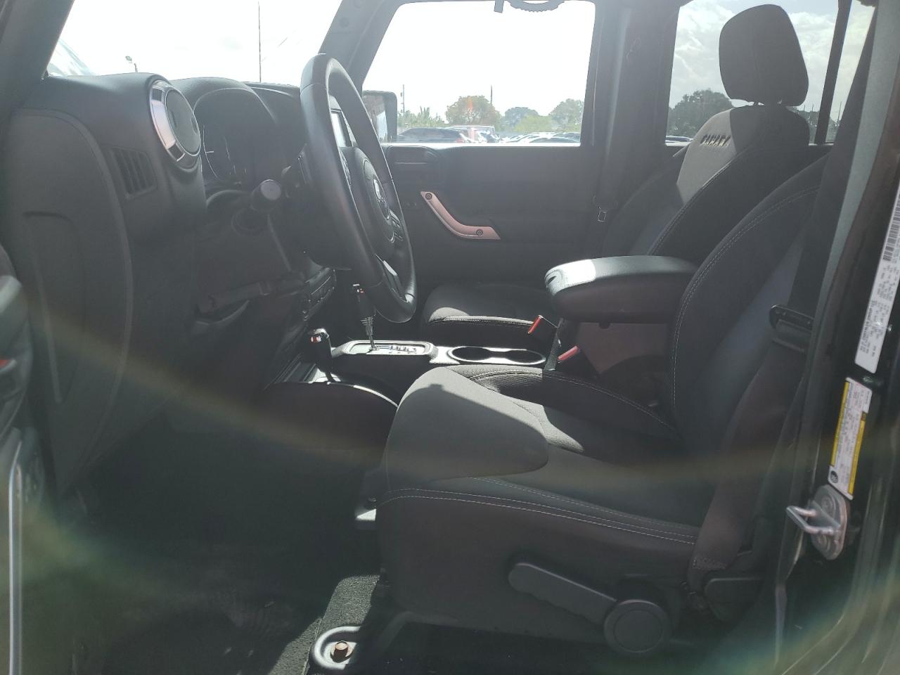 1C4BJWEG5DL643799 2013 Jeep Wrangler Unlimited Sahara