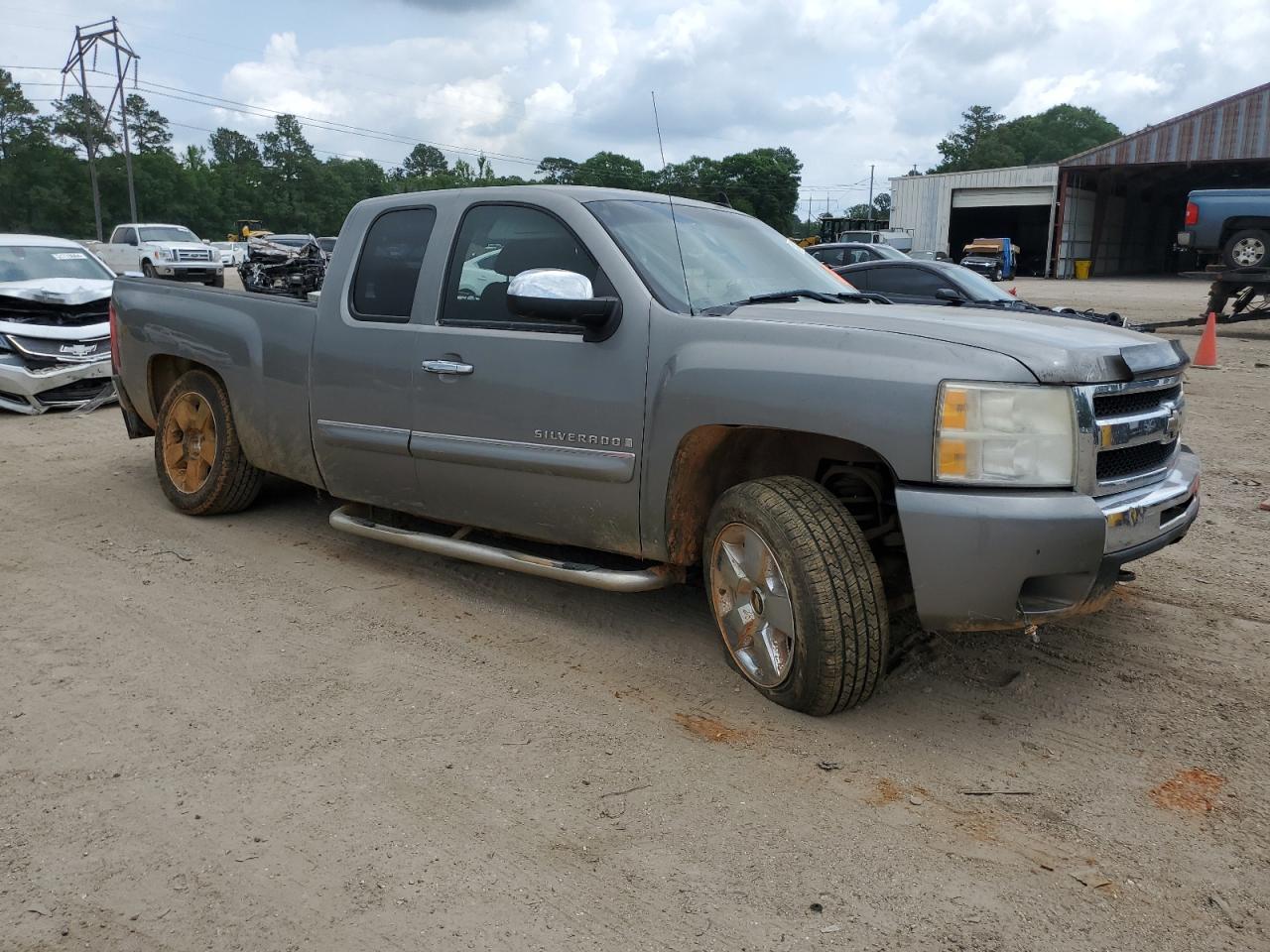 1GCEC29J39Z183813 2009 Chevrolet Silverado C1500 Lt