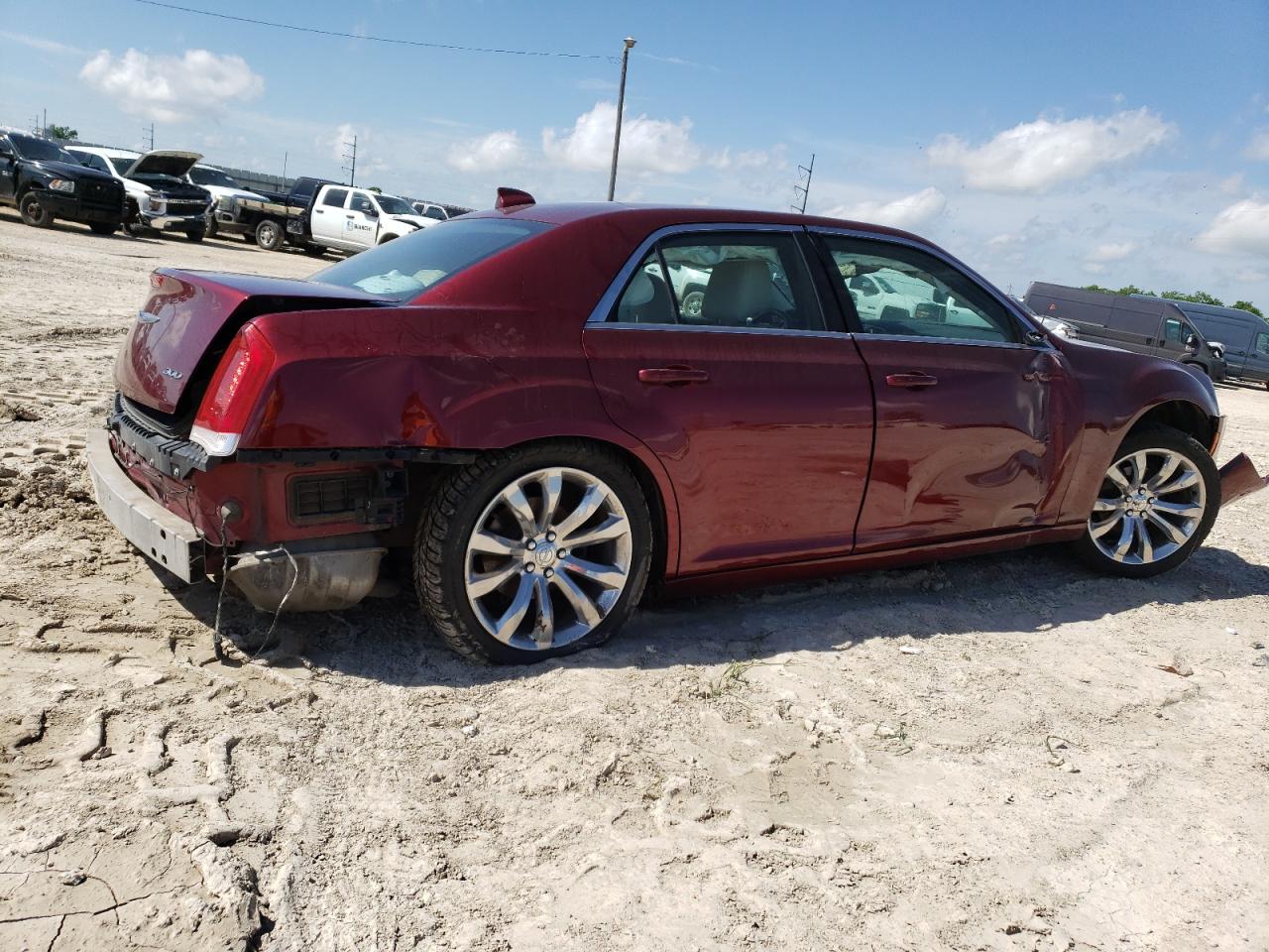 2C3CCAAG1JH308446 2018 Chrysler 300 Touring