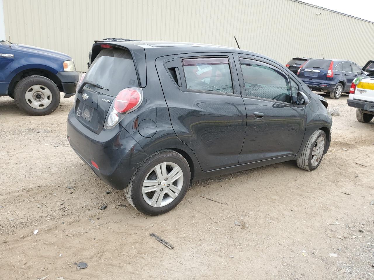 KL8CD6S99EC590097 2014 Chevrolet Spark 1Lt