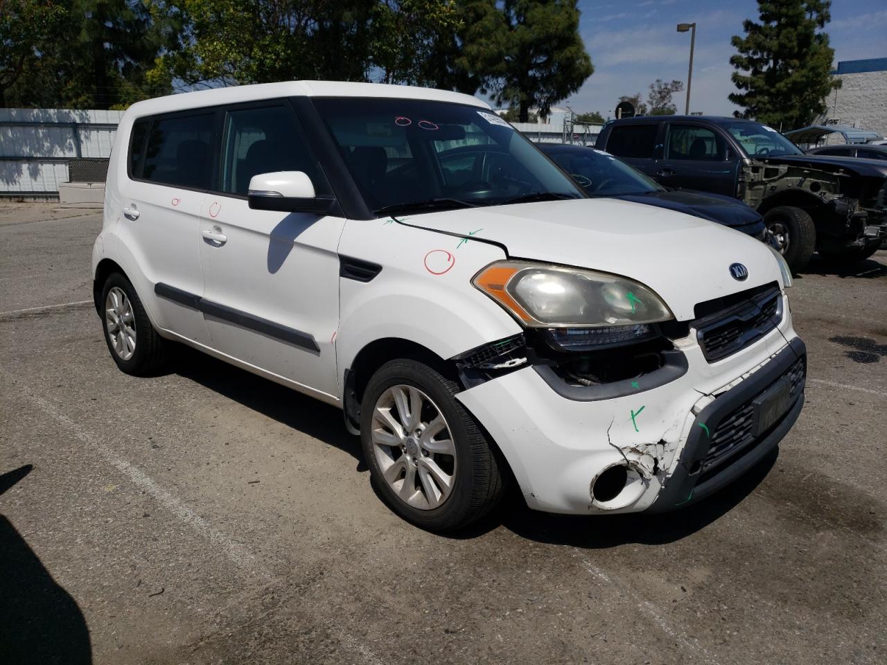 KNDJT2A64D7553239 2013 Kia Soul +