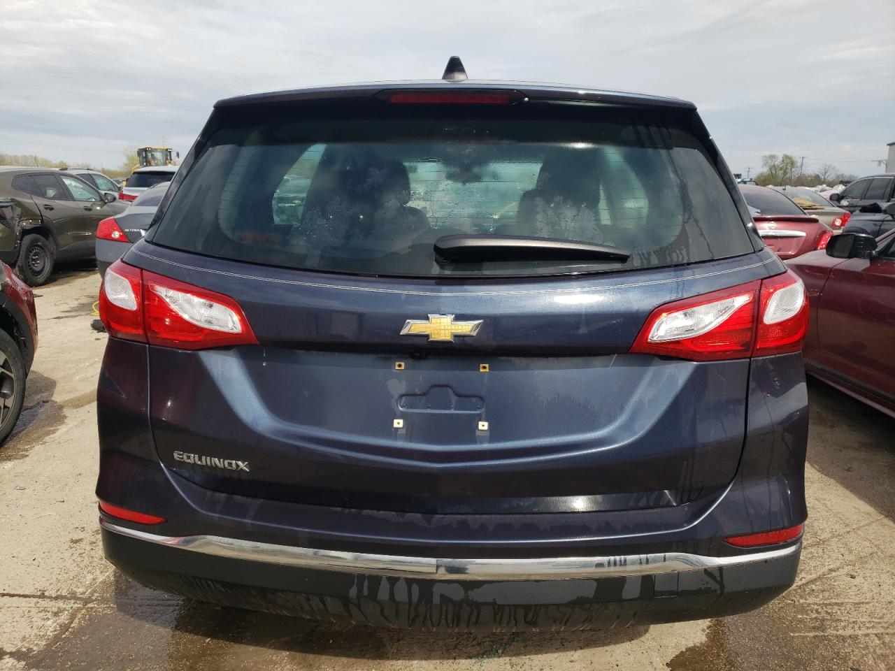 2018 Chevrolet Equinox Ls vin: 3GNAXHEV6JL330336