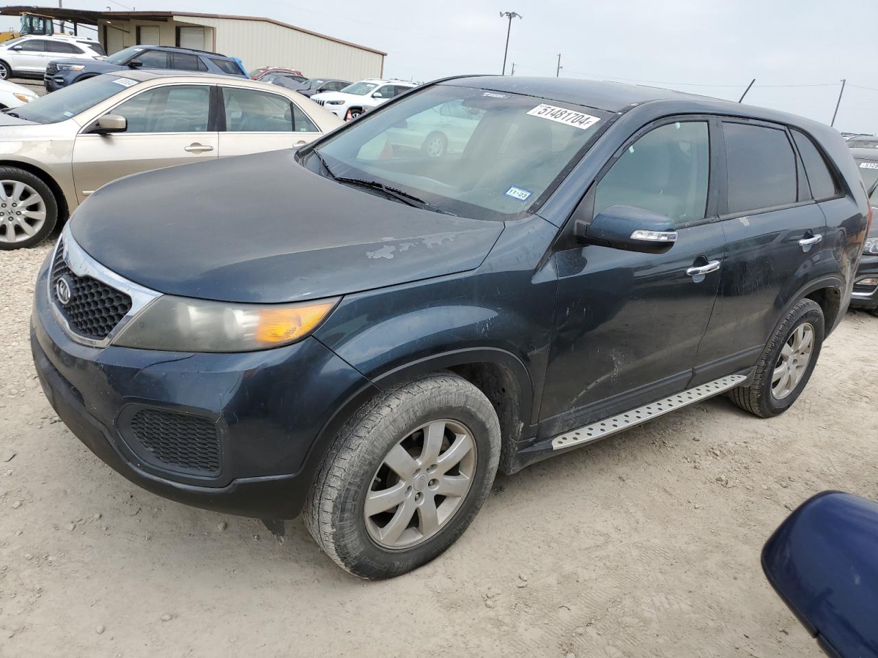 5XYKT3A12BG088717 2011 Kia Sorento Base