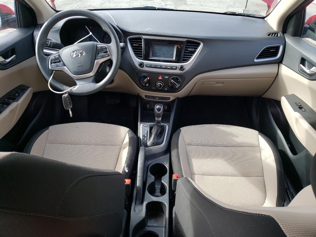 3KPC24A33KE077690 2019 Hyundai Accent Se