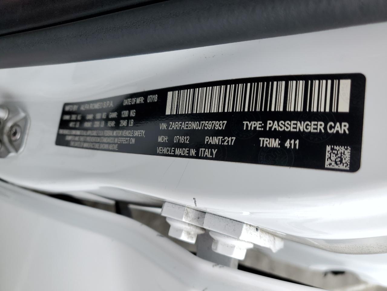 ZARFAEBN0J7597937 2018 Alfa Romeo Giulia