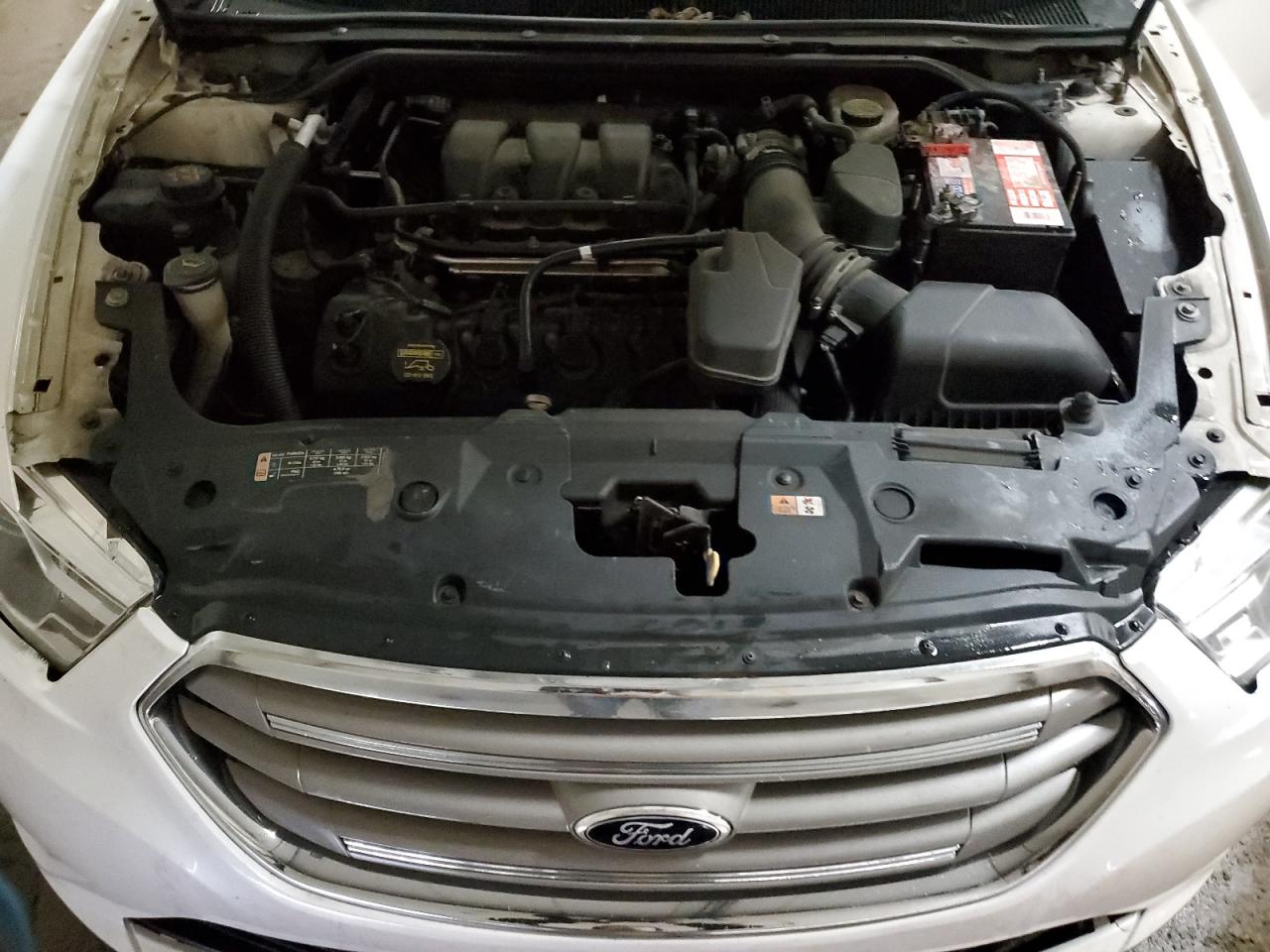 1FAHP2E89DG147882 2013 Ford Taurus Sel