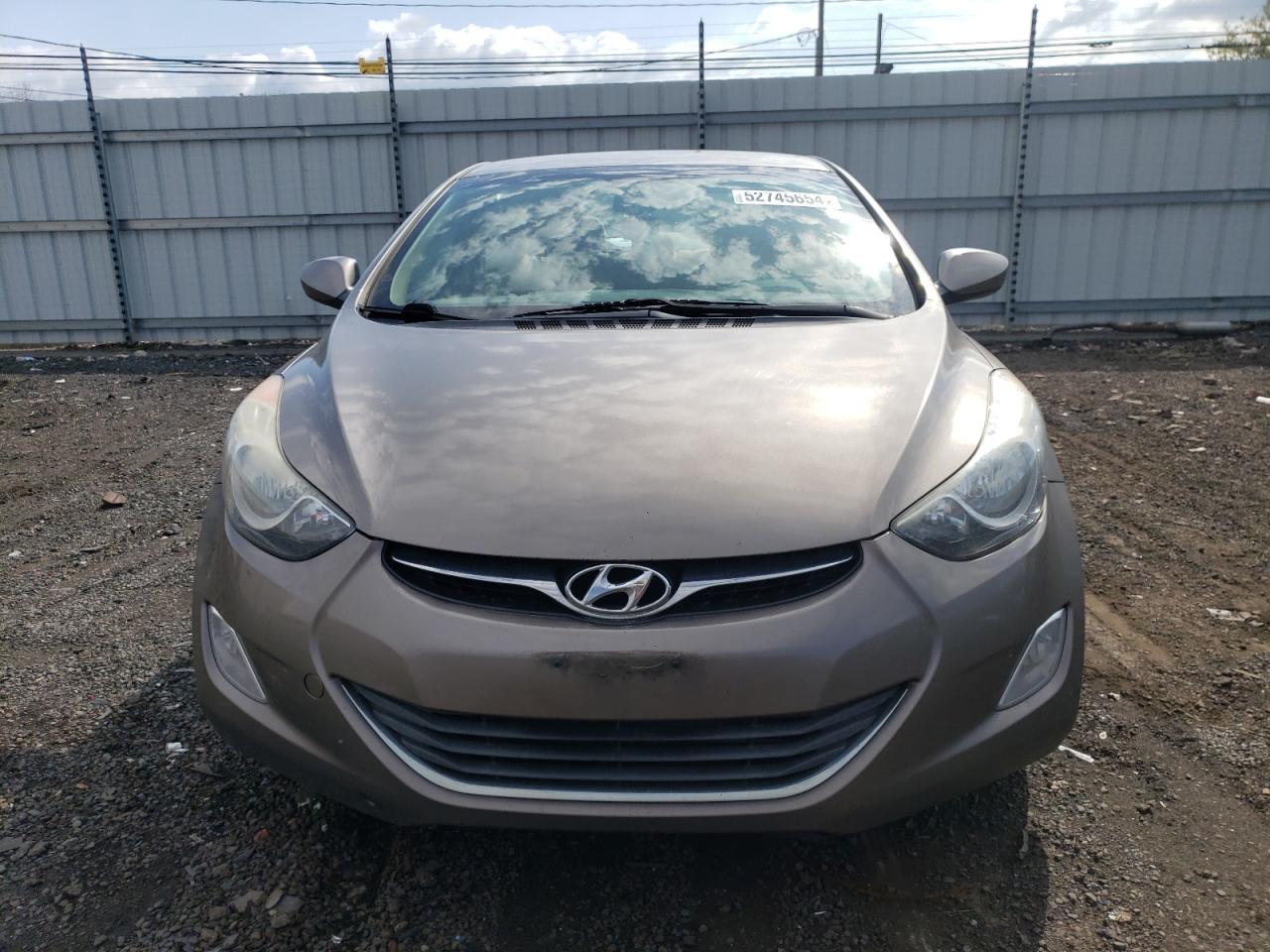 2013 Hyundai Elantra Gls vin: 5NPDH4AE9DH415824