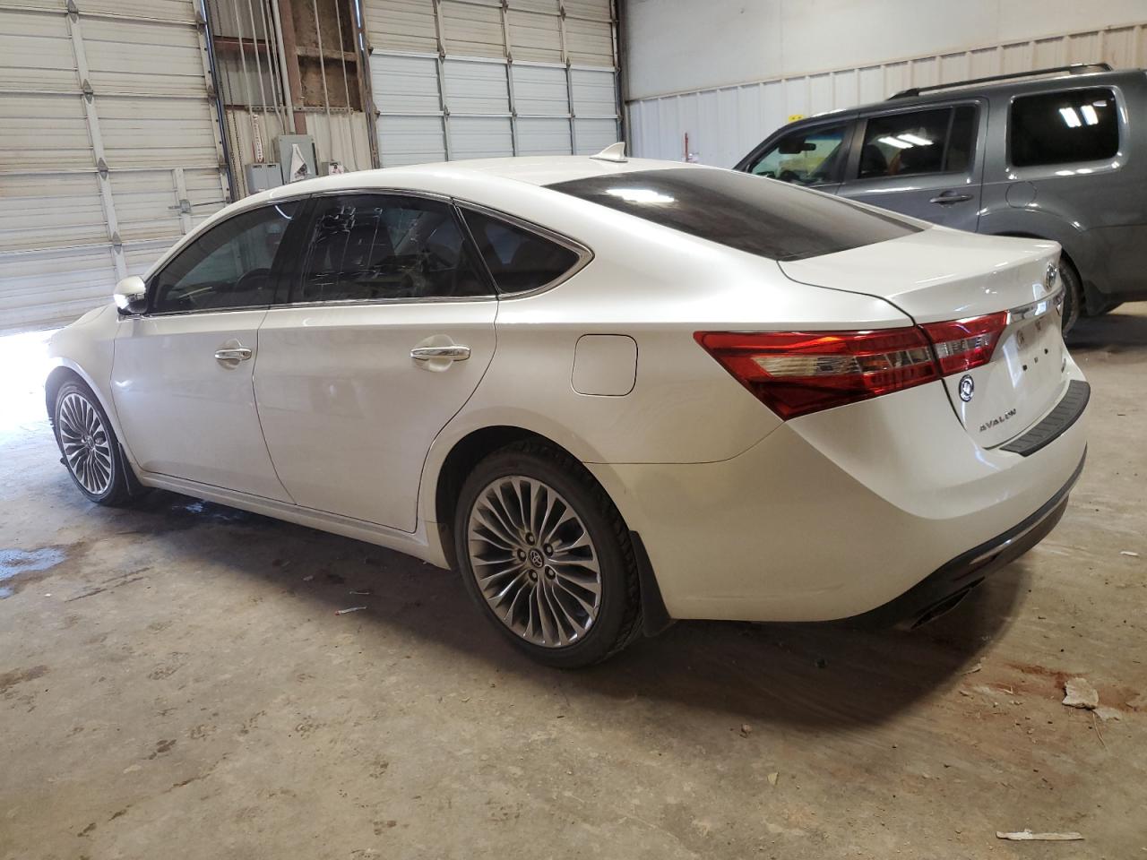 4T1BK1EB4GU227225 2016 Toyota Avalon Xle