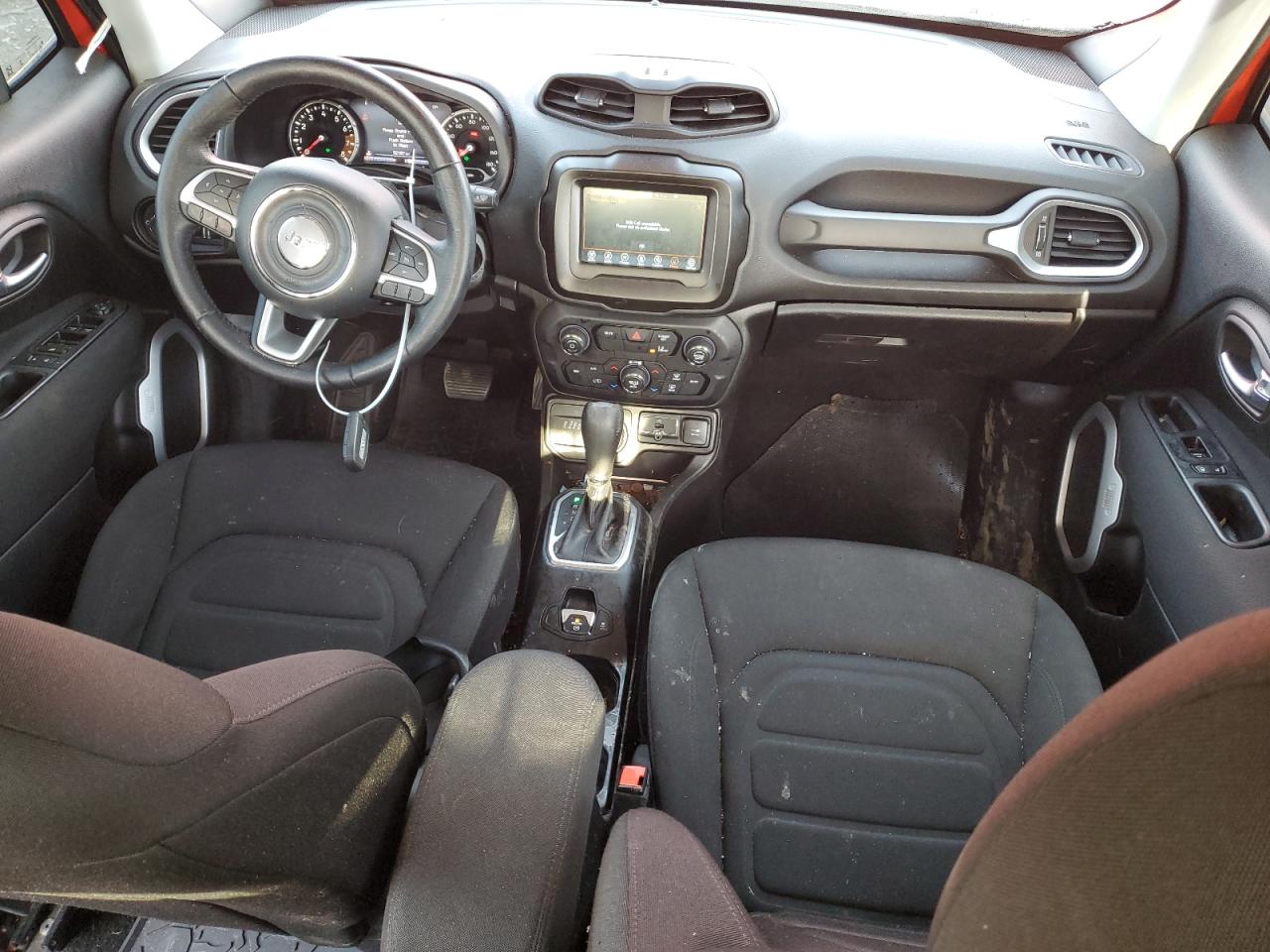 ZACNJDBB1MPN33951 2021 Jeep Renegade Latitude