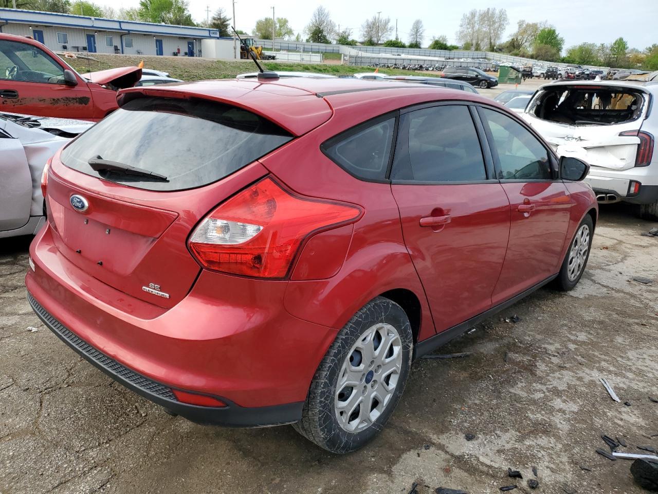 2012 Ford Focus Se vin: 1FAHP3K2XCL400378