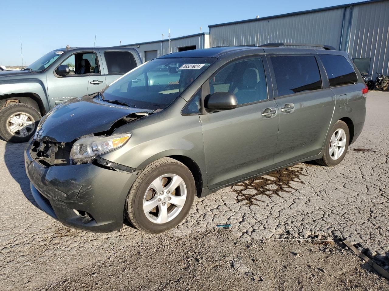 2013 Toyota Sienna Le vin: 5TDKK3DC8DS387117