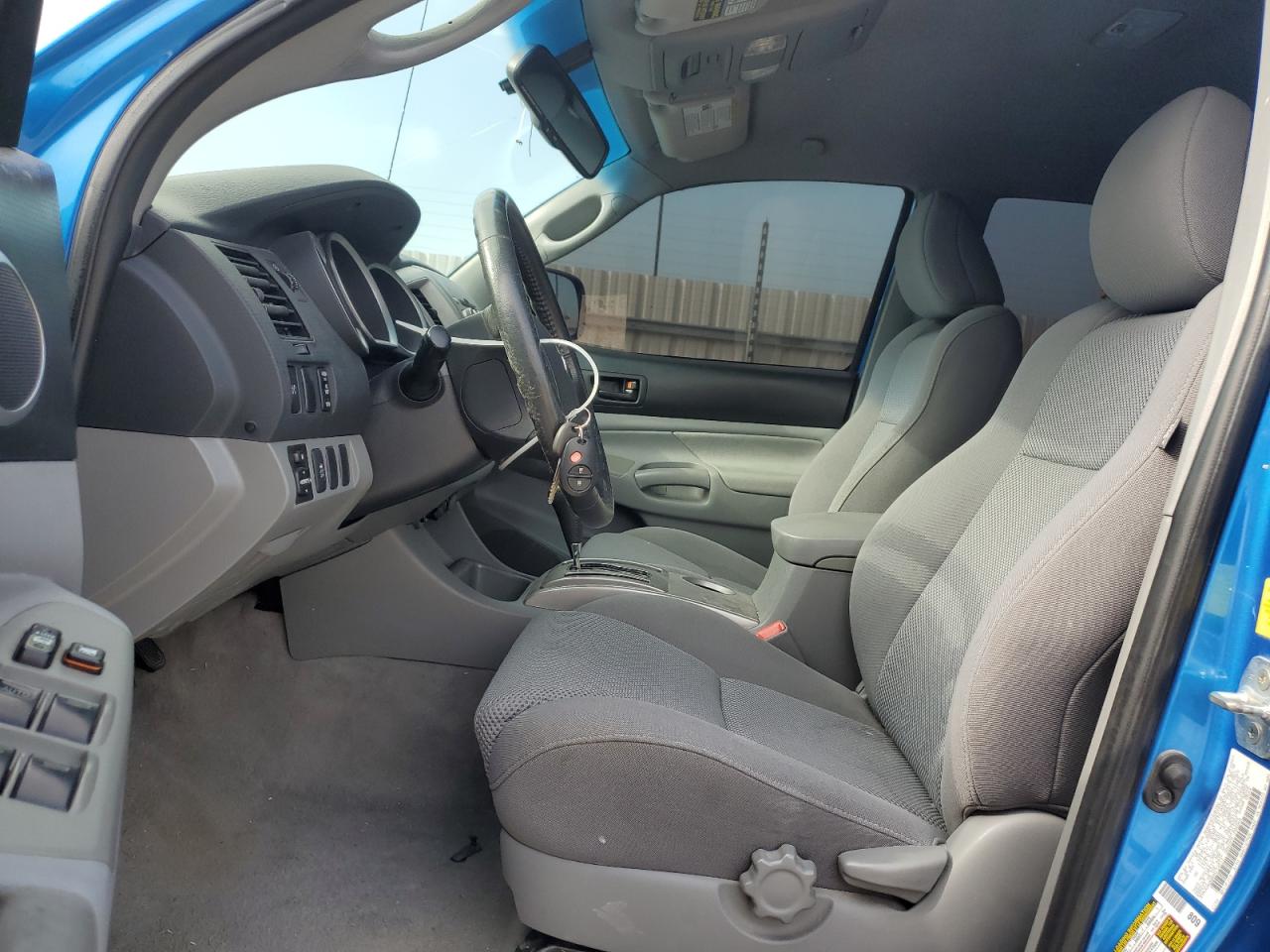 3TMJU4GN0BM112217 2011 Toyota Tacoma Double Cab Prerunner