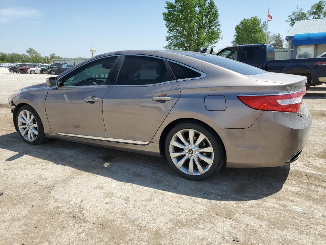 KMHFH4JG4DA256532 2013 Hyundai Azera Gls