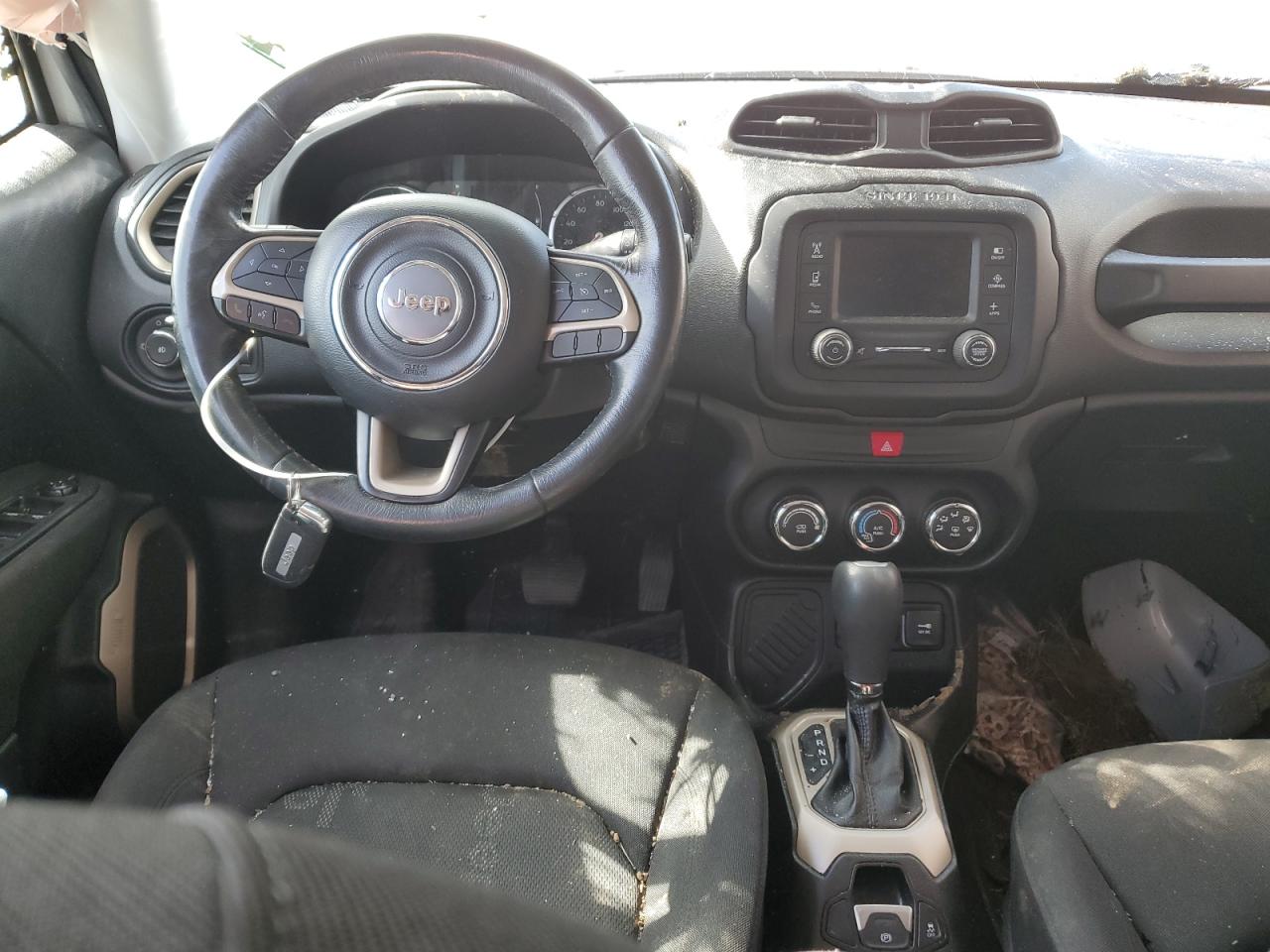 ZACCJABBXHPE62263 2017 Jeep Renegade Latitude