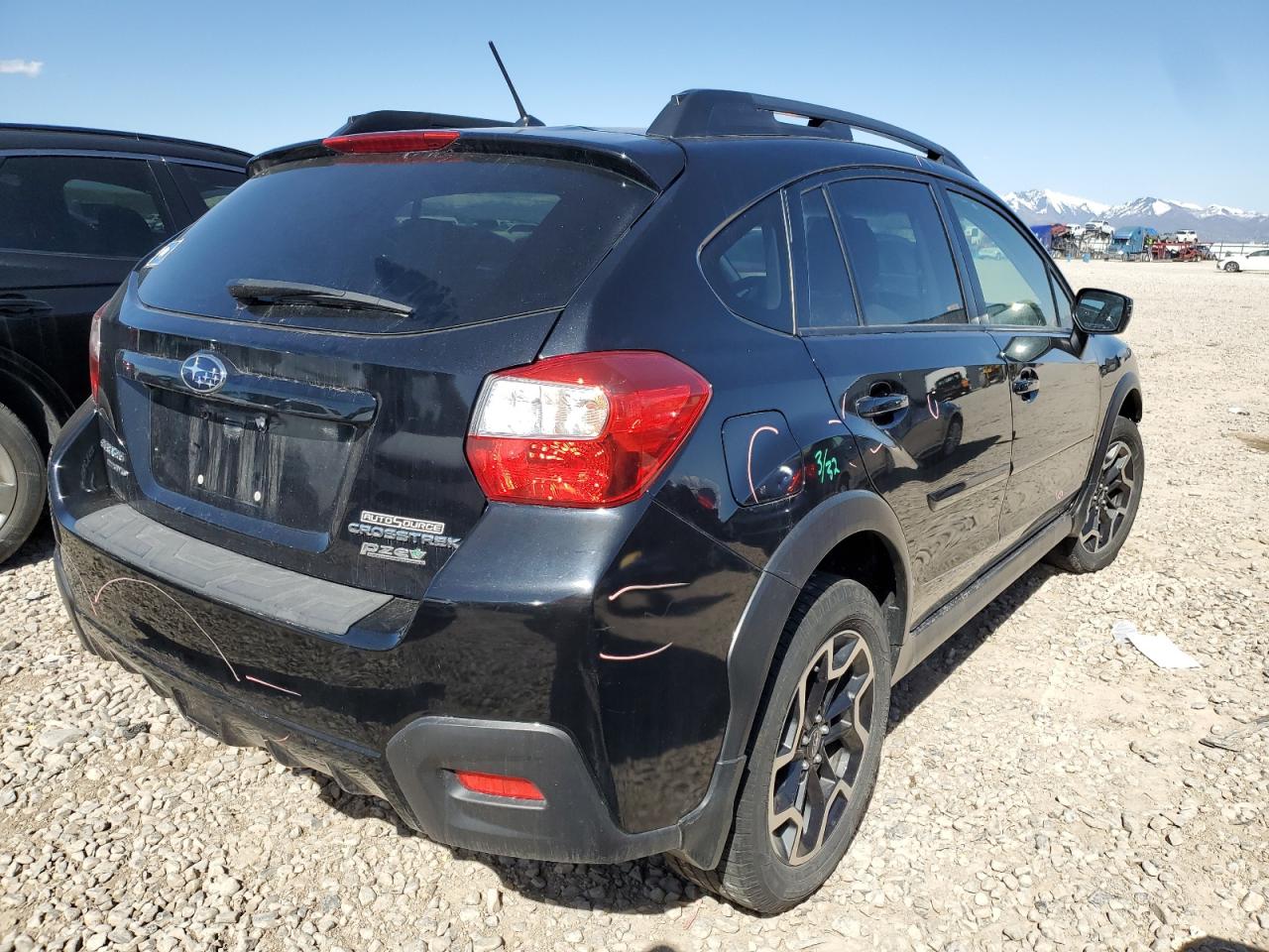 JF2GPABC0H8217585 2017 Subaru Crosstrek Premium