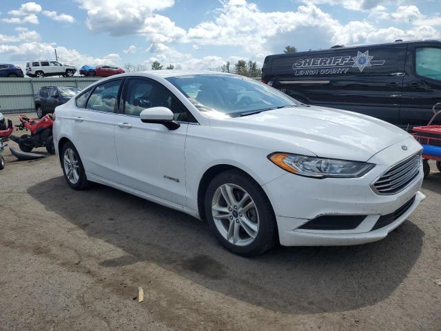 VIN 3FA6P0UU6JR179364 2018 Ford Fusion, S Hybrid no.4