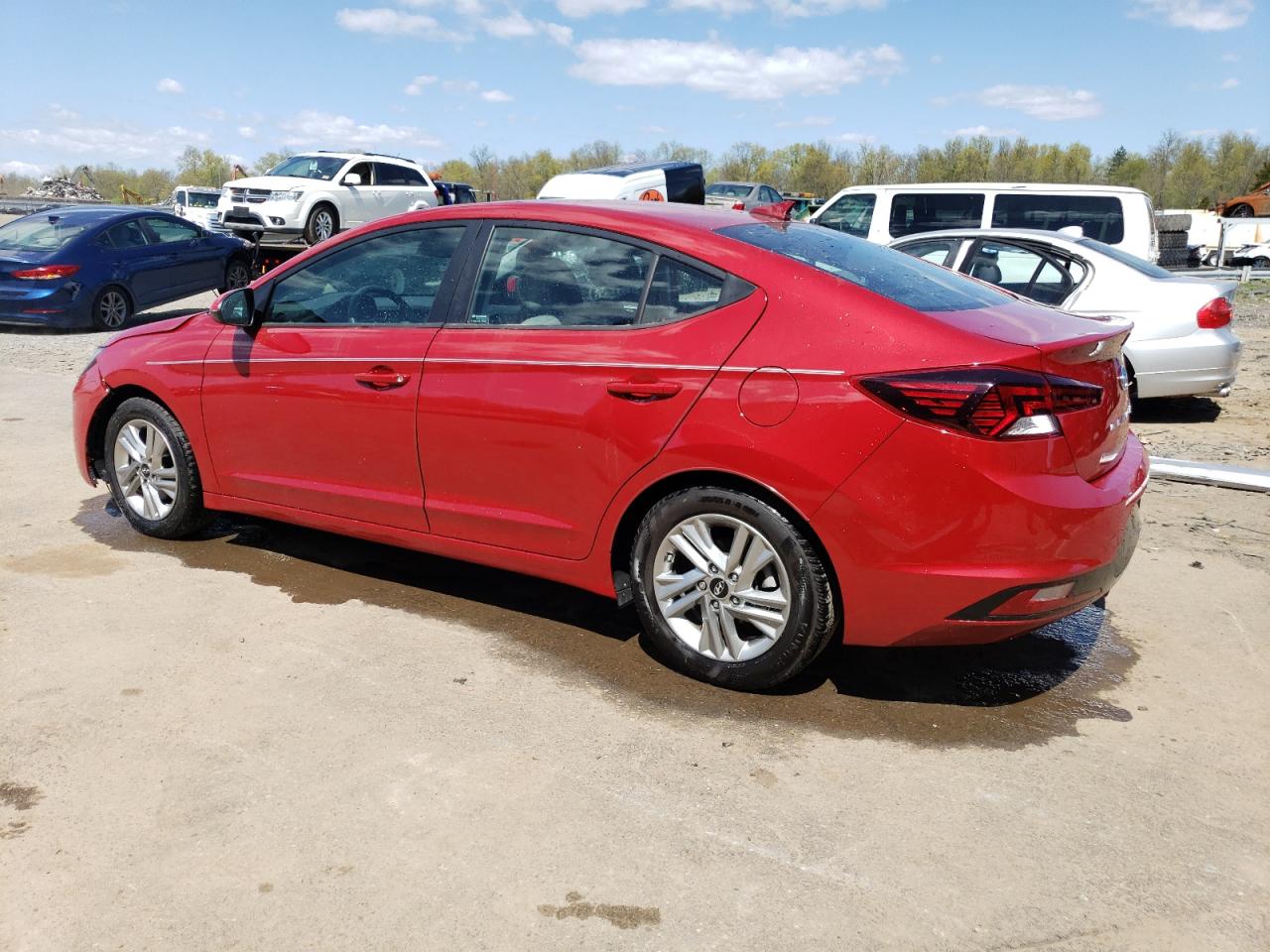 2020 Hyundai Elantra Sel vin: KMHD84LF1LU063537