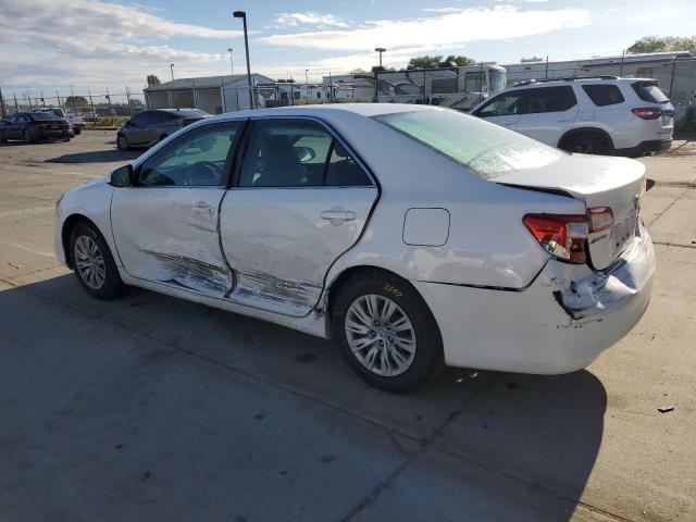 VIN 4T4BF1FKXDR302658 2013 Toyota Camry, L no.2