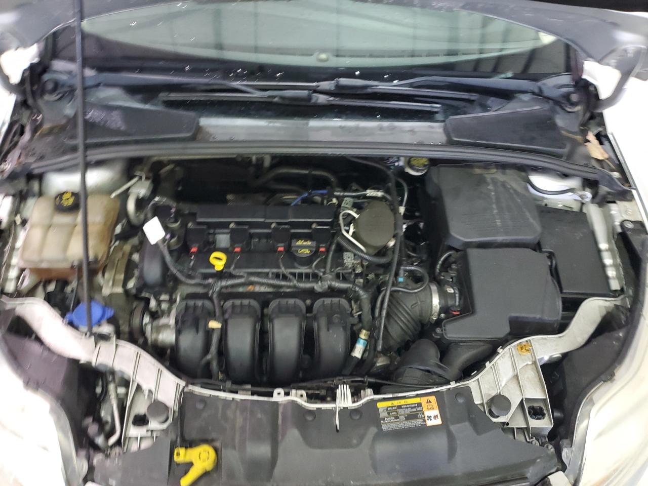 1FADP3F28EL181027 2014 Ford Focus Se