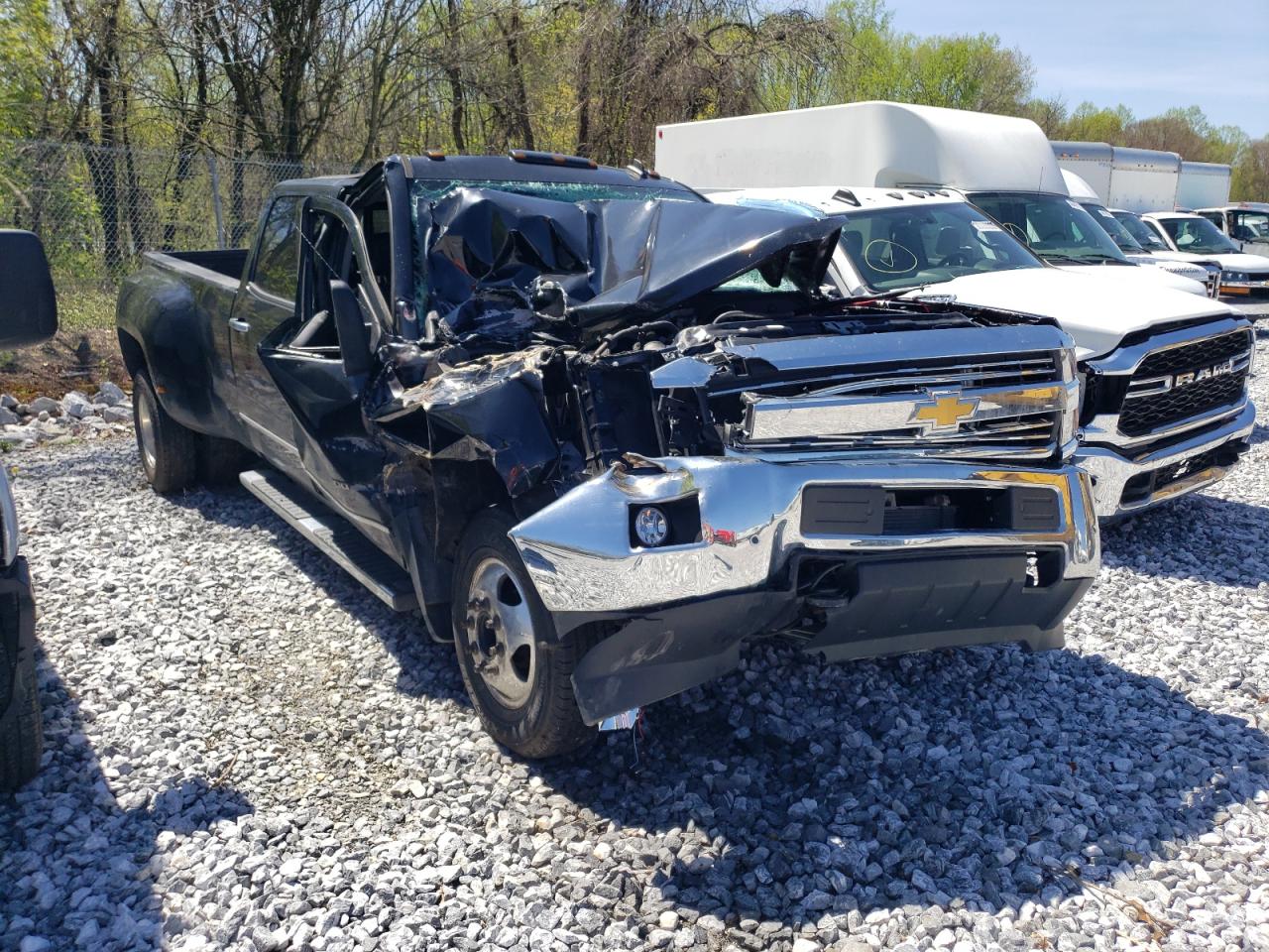 1GC4C0E86FF112394 2015 Chevrolet Silverado C3500 Ltz