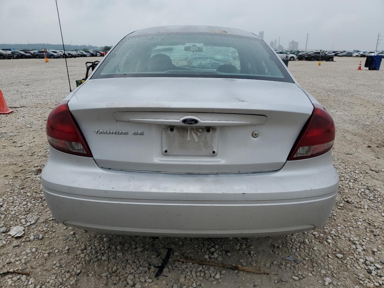 1FAFP53U86A146916 2006 Ford Taurus Se