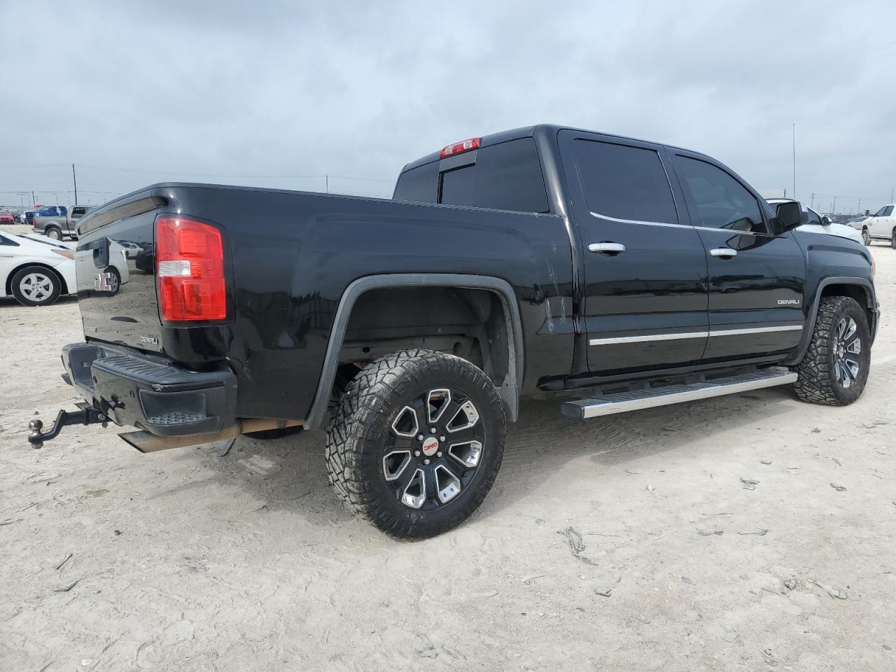 2015 GMC Sierra K1500 Denali vin: 3GTU2WEC9FG258913