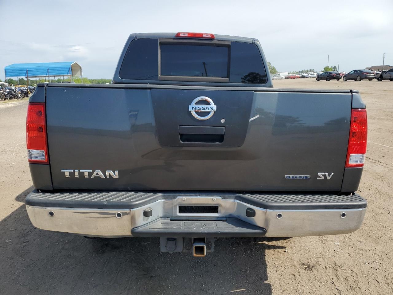 1N6BA0ED1CN307960 2012 Nissan Titan S