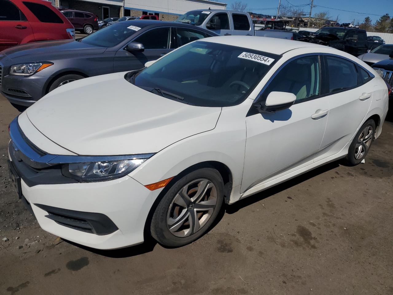 19XFC2F58HE215919 2017 Honda Civic Lx