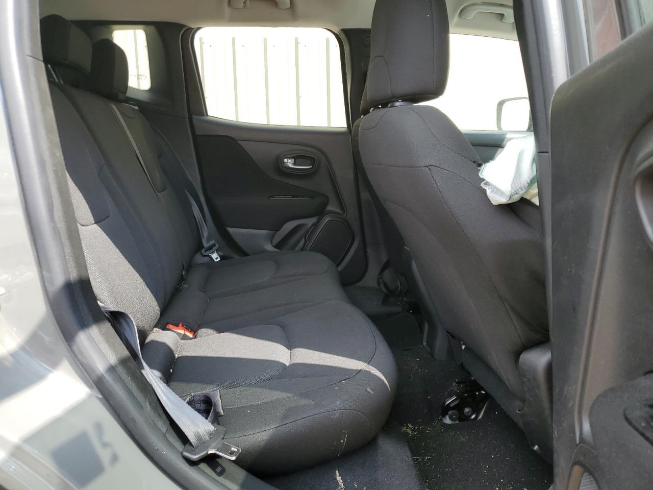 ZACNJCAB5MPM16482 2021 Jeep Renegade Sport