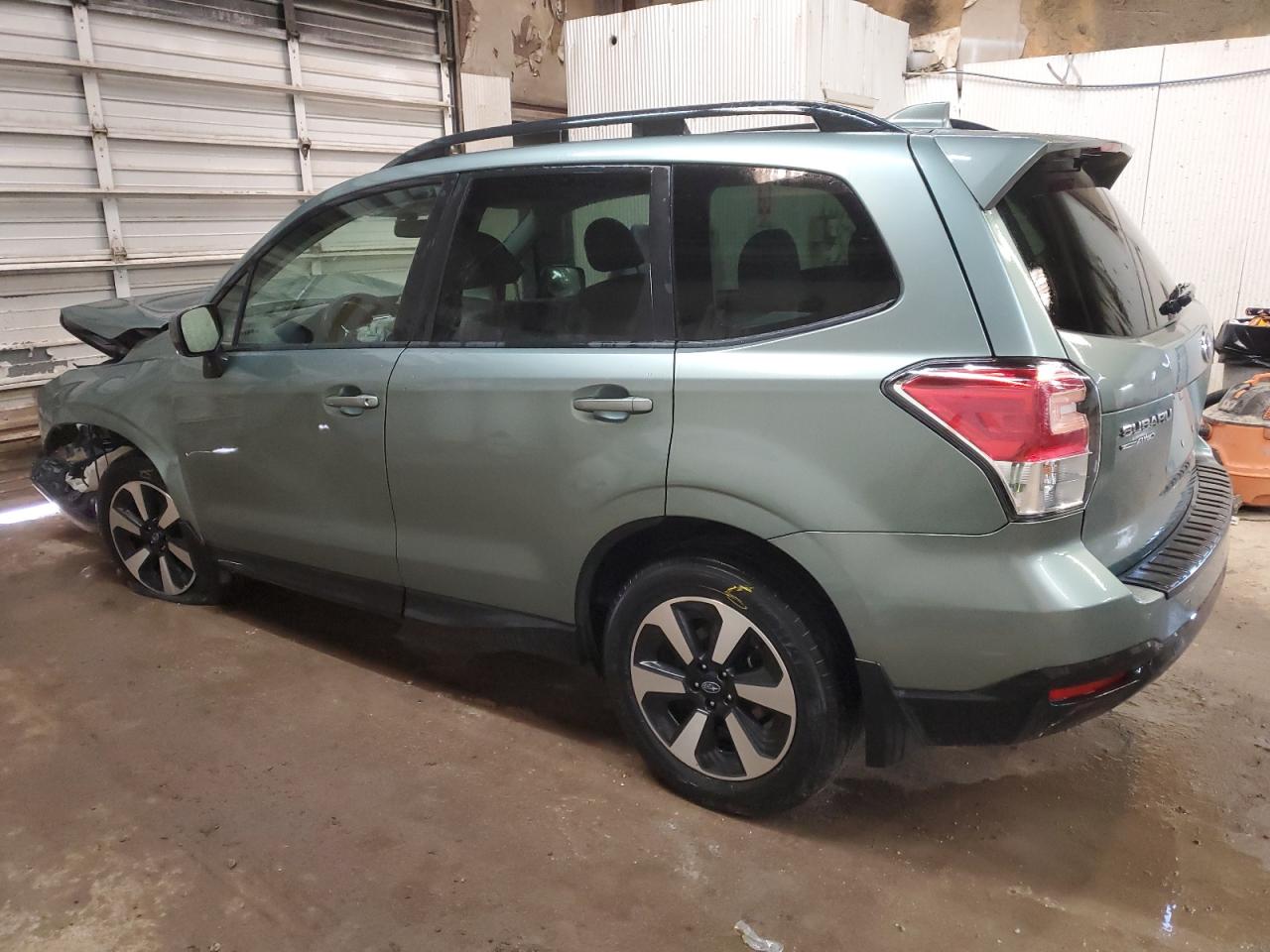 2017 Subaru Forester 2.5I Premium vin: JF2SJAEC3HH442283