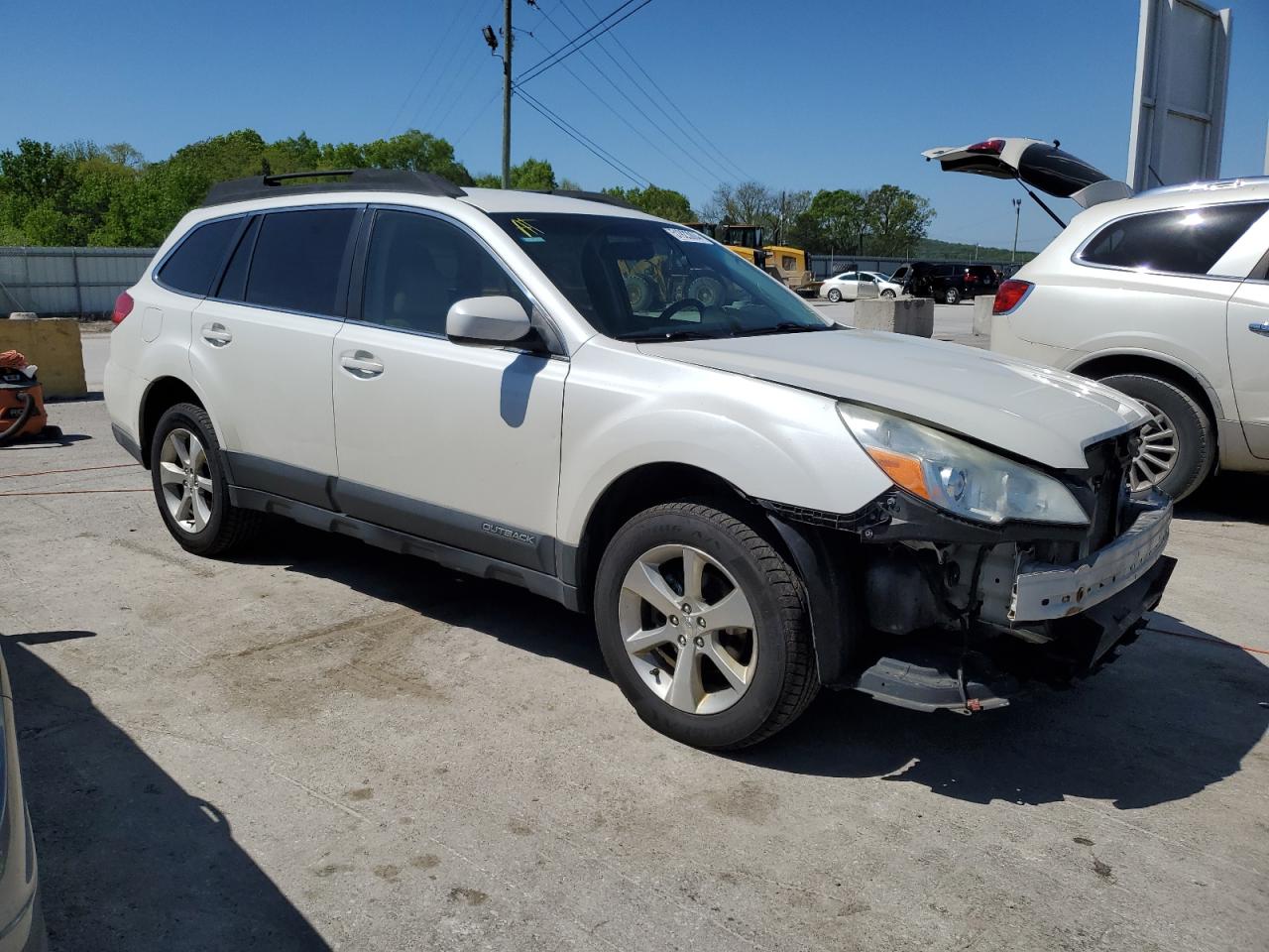 2014 Subaru Outback 2.5I Limited vin: 4S4BRBKC8E3251383