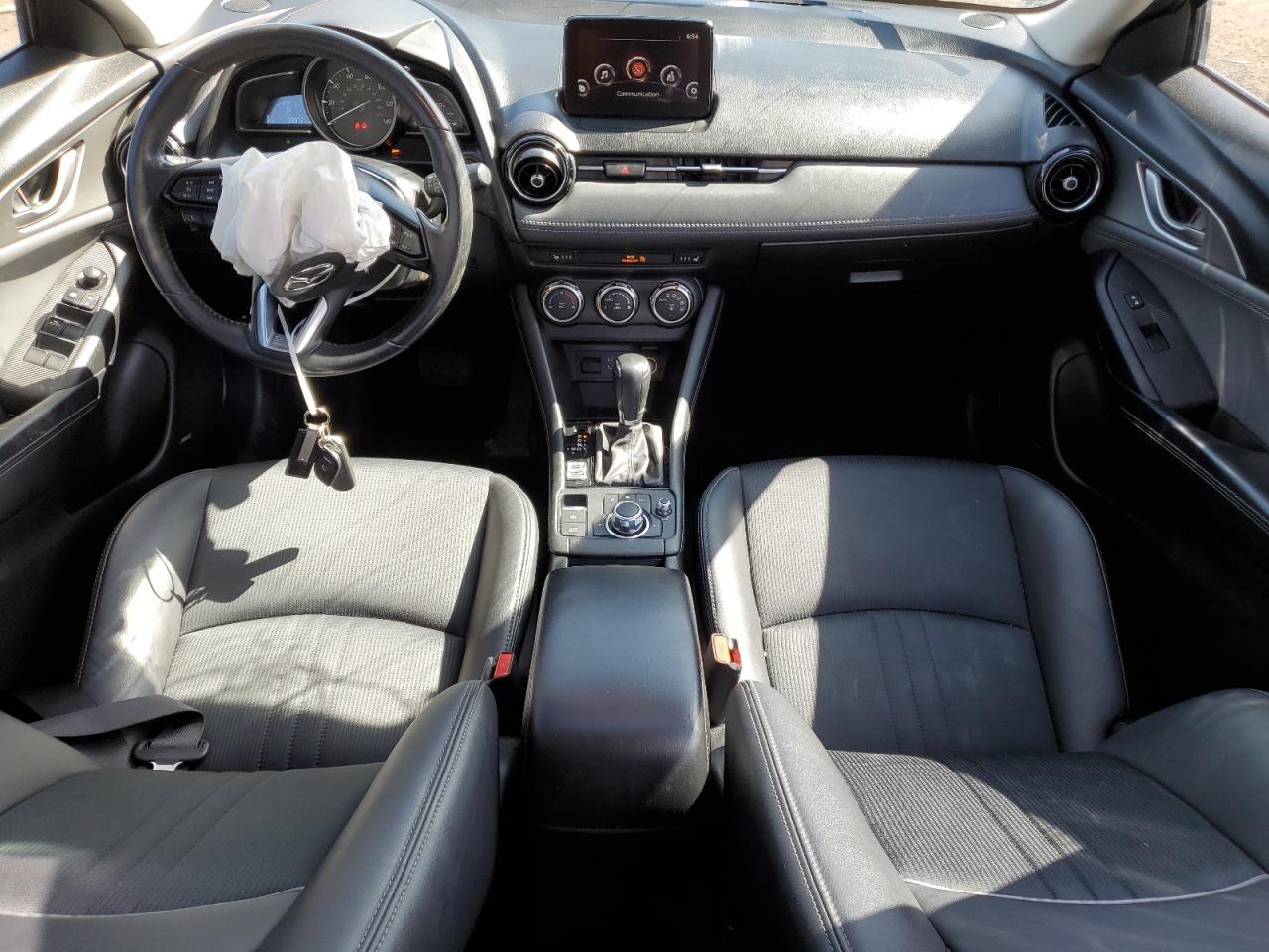 JM1DKFC77K0440131 2019 Mazda Cx-3 Touring