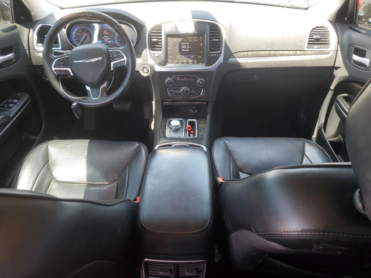 2C3CCAEGXGH320503 2016 Chrysler 300C