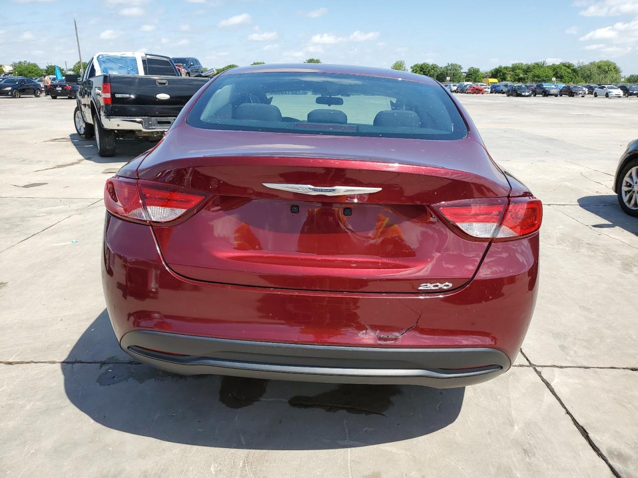 2015 Chrysler 200 Lx vin: 1C3CCCFB8FN560685